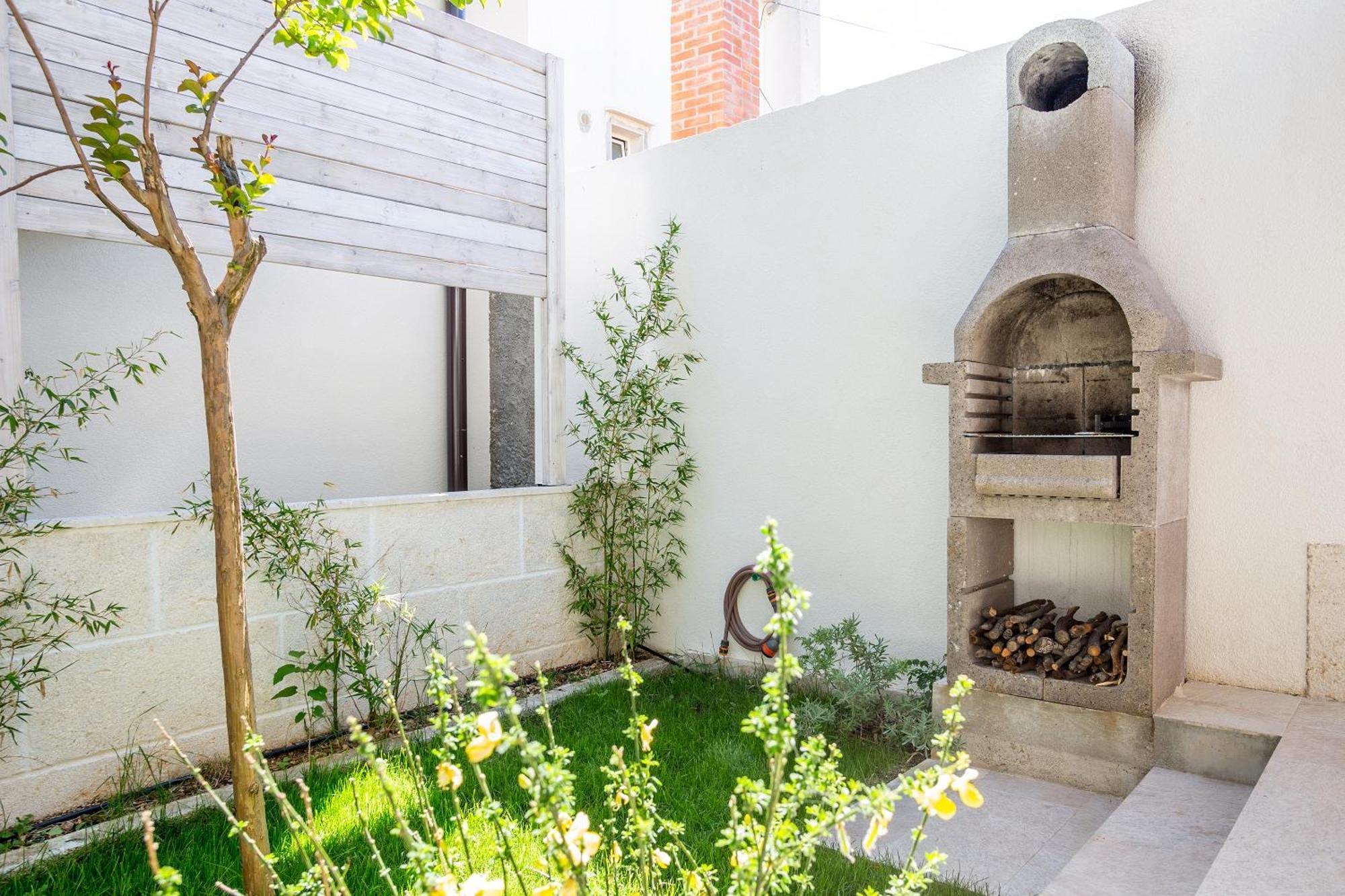 Zlatni Bol Apartments חדר תמונה