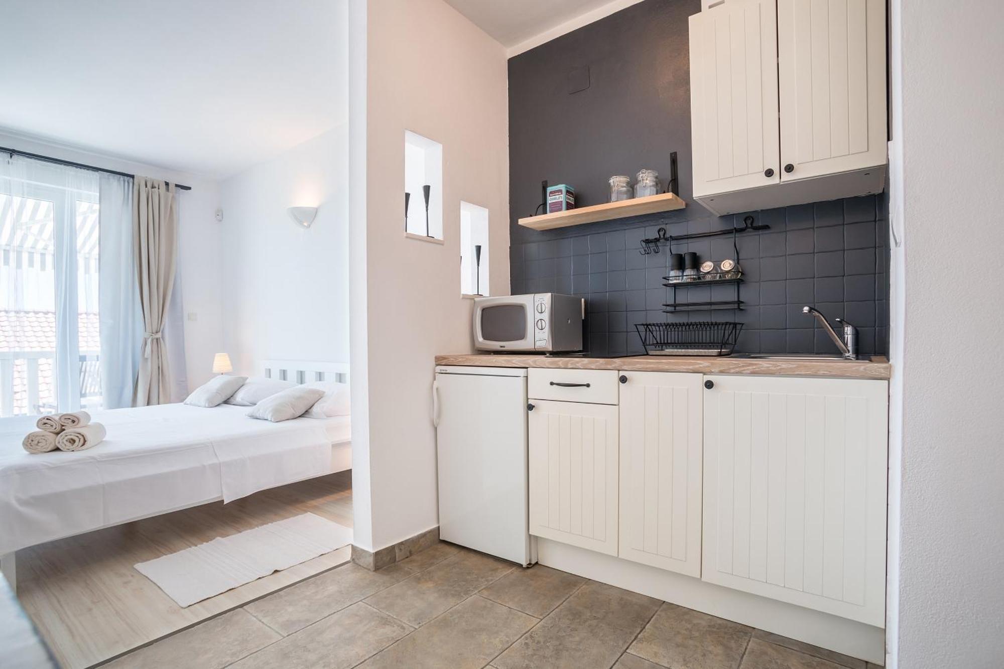 Zlatni Bol Apartments חדר תמונה