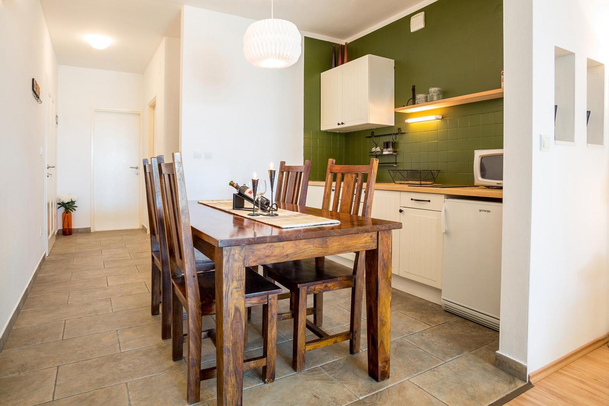 Zlatni Bol Apartments חדר תמונה