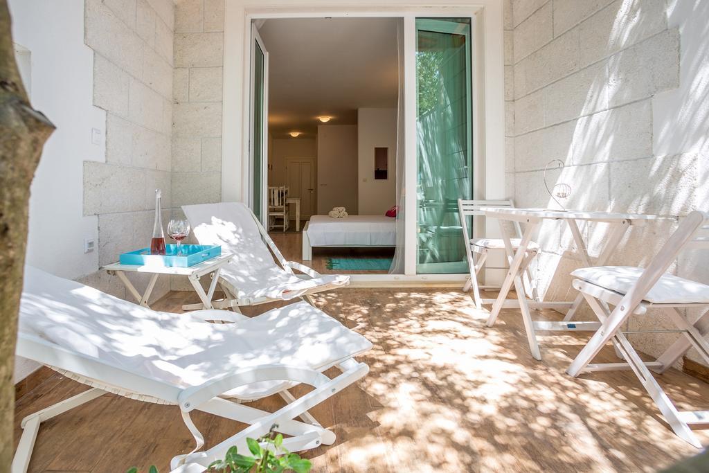 Zlatni Bol Apartments חדר תמונה